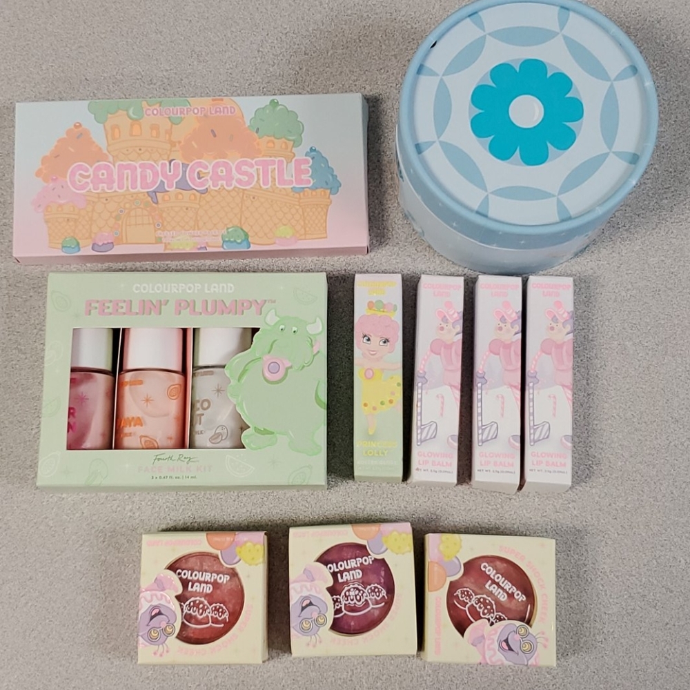 NIB Colourpop Land Collection